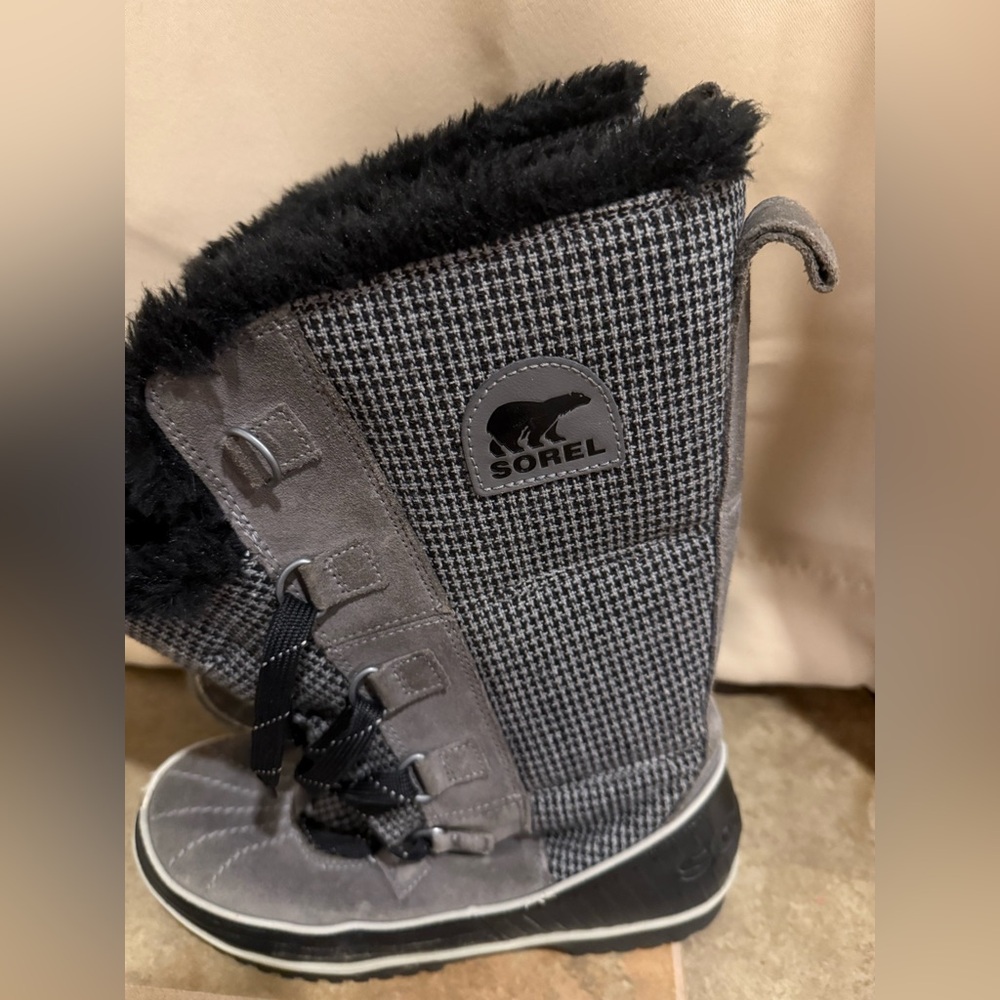 Sorel Women's Winter Boots - Black and Gray 9.5